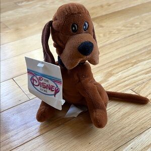 The Disney Store Lady & The Tramp Trusty Brown Plush Dog Toy- Vintage